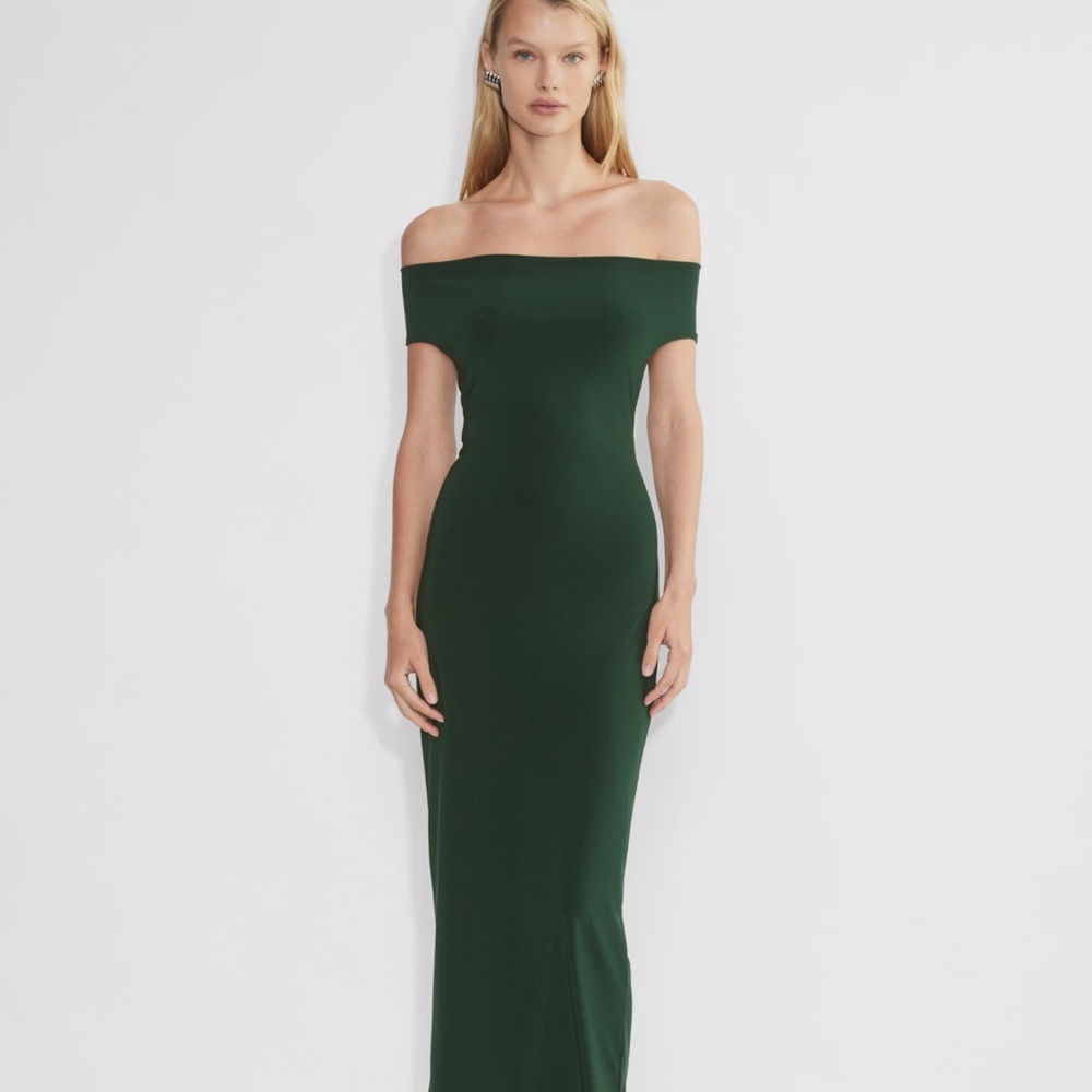 Aritzia Green Bodycon Dress with Ribbed Texture and Off the Shoulder Neckline